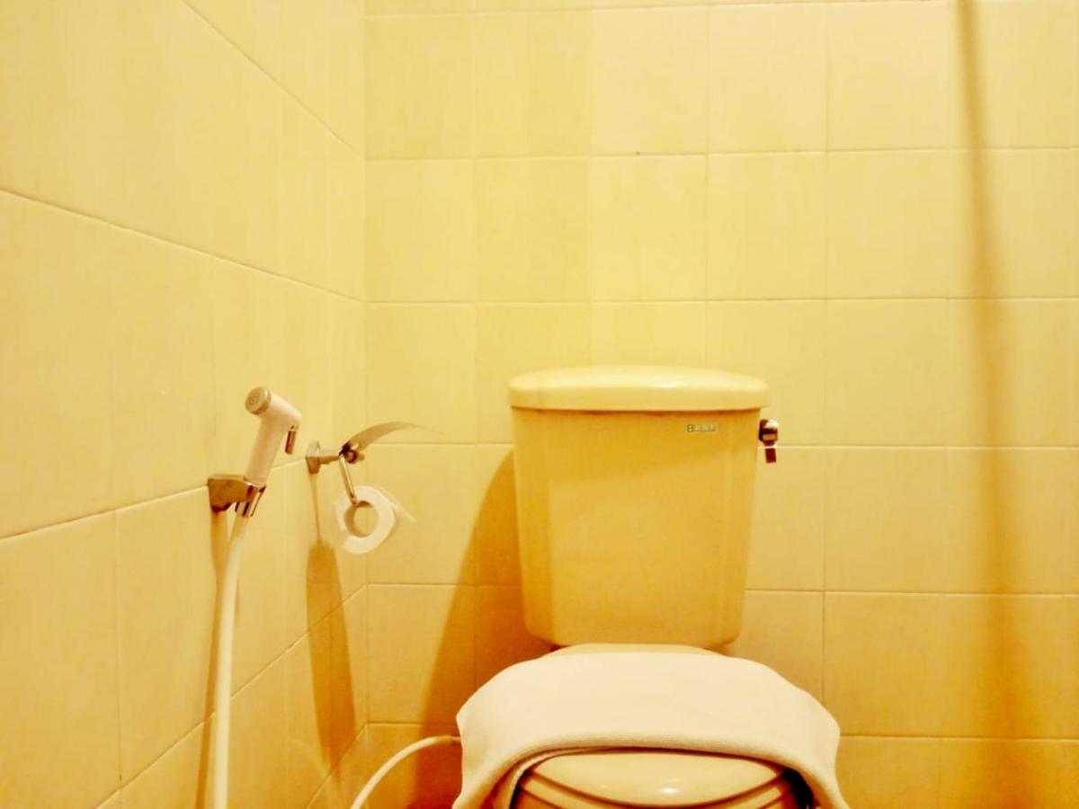 Oyo 90102 Edotel Hotel By Dbest Hospitality Bandung Ngoại thất bức ảnh
