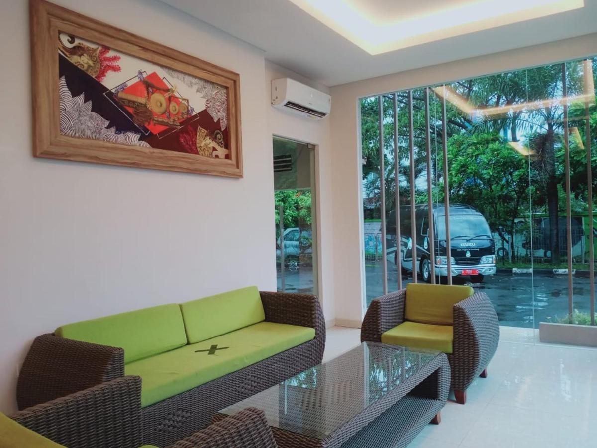 Oyo 90102 Edotel Hotel By Dbest Hospitality Bandung Ngoại thất bức ảnh
